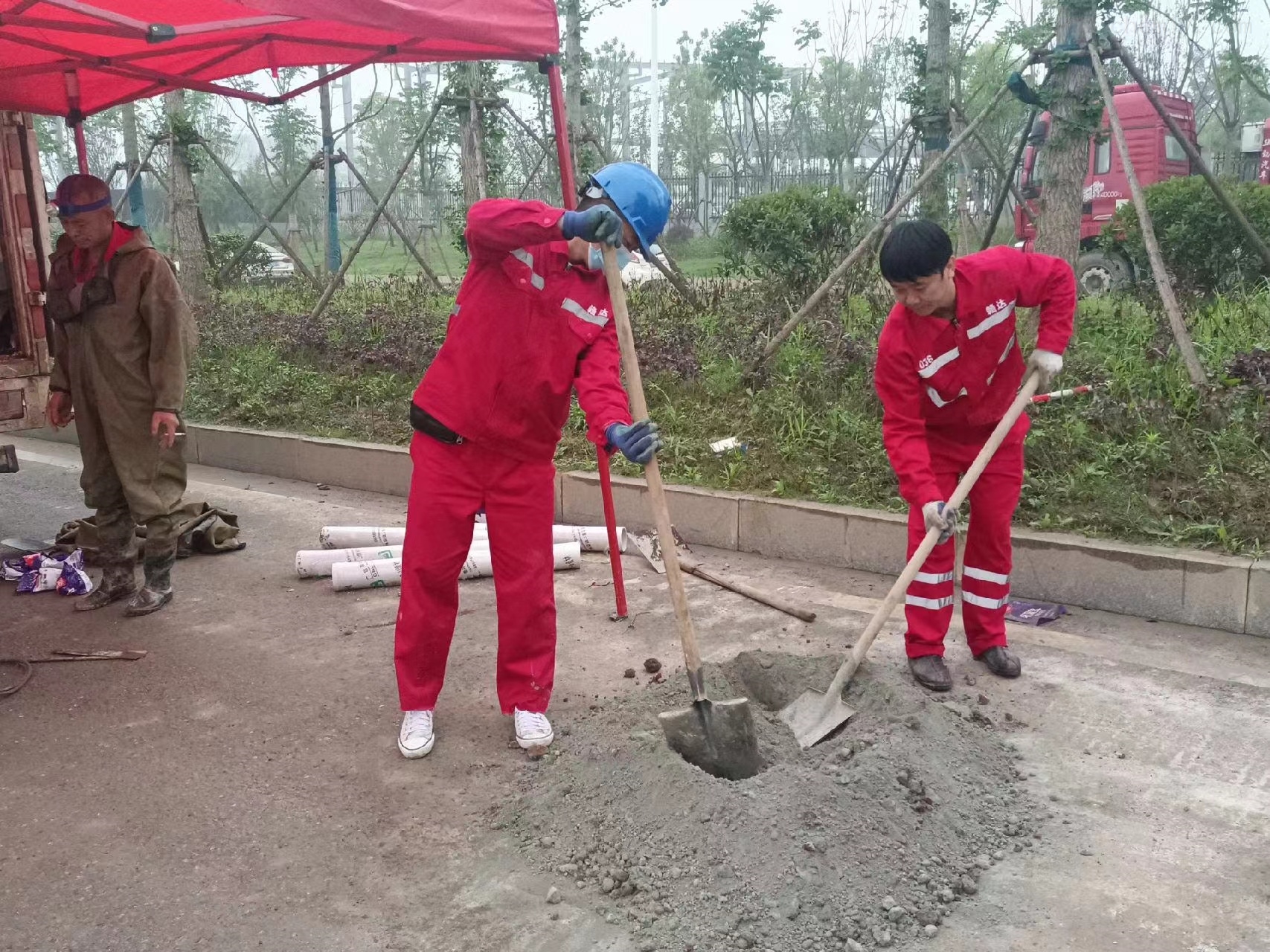 新昌管道疏通哪家好】及时进行市政管道清淤